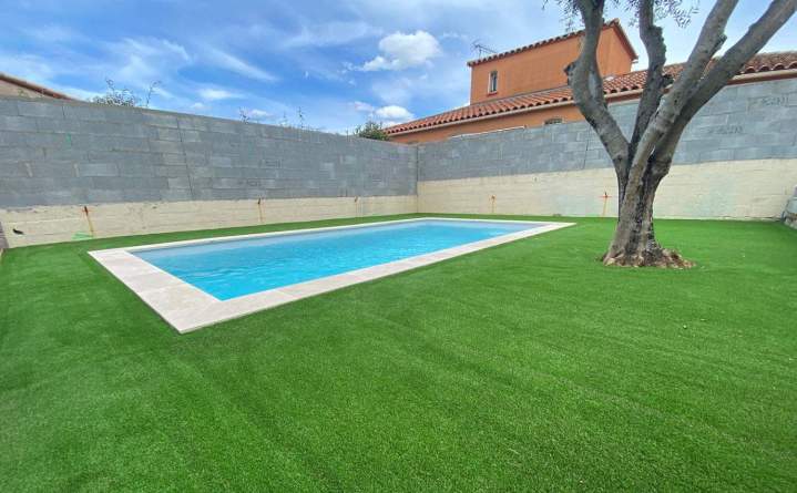 Installation de gazon synthétique Perpignan